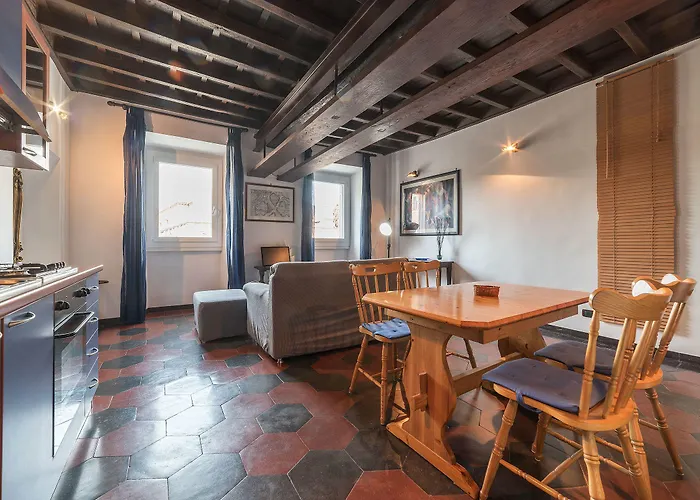 Apartment Guesthost - Colosseo & San Clemente Cozy Flat Rome