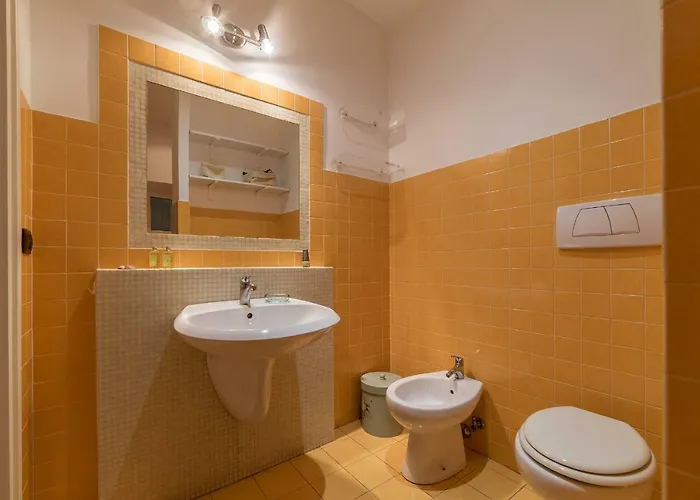 Guesthost - Colosseo & San Clemente Cozy Flat Apartment *